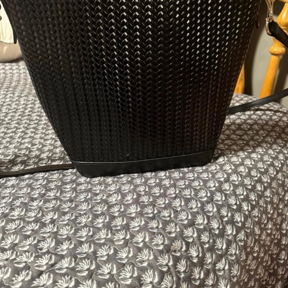 Dooney & Bourke Camden Woven Small Hobo Black Crossbody bag - Picture 2 of 5